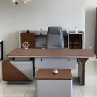 طاولات مكتبية فاخرة جديدة تمام ا للرئيس موجود