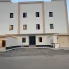شقق للبيع بمداخل مستقلة واسطح خاصة لكل شقة داخل الحد