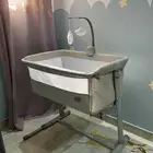 سرير اطفال جانيبي شبه جديد