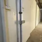 ثلاجة للإيجار