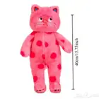 د مية القط الوردي الساحر لمسة من المرح والنعومة