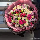 منسق زهور في جازان خبره وابتكار في مجال التنسيق