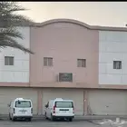 محل تجاري (50) متر طريق الملك فهد قرب المطار