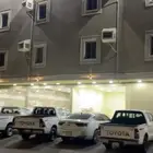 للبيع مجمع عزاب في محليه غرف وصاله ومطبخ ودور مؤجر بالكامل