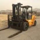 رافعه شوكيه فوركلفت للايجار الشهري والسنوي 2015