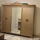 غرفة نوم كامل مستلزماتها مع الستاره