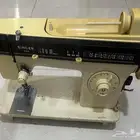 مكينة خياطة