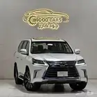 جيب لكزس LX موديل 2019 بحالة الوكالة