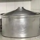 قدر كبير ونظيف