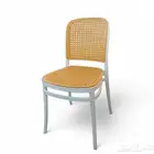 كراسي بلاستيك