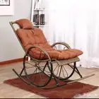 كرسي هزاز مصنوع من خيزران