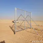 شبوك وسياجات وبنيان الحجر
