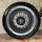 كفرات حجرية مع جنوط 6 بلوط