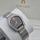 ساعات اجنر نسائي