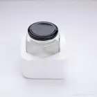 علب زجاج مع فلين
