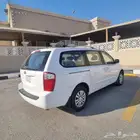 كيا كرنفال موديل 2015 للبيع استماره جديد وفحص جديد يوجد