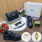 هدايا نسائية ماركة برادا