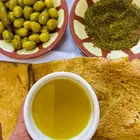 زيت زيتون الجوف مزارع باير.لون  وطعم   وجوده .الكميه محدوده