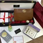 هدايا نسائية