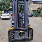 رافعه شوكيه سكين فوركليفت للايجار في جده