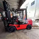 فوركلفت جديد للبيع في الرياض