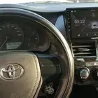 Toyota Yaris Y Plus 2021