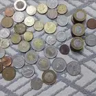 عملات متنوعة
