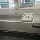 ثلاجتين وفليزر وطاولات