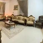 كتب مجلس مع الستائر