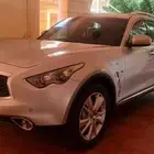 إنفنتي QX70 2015 بحالة ممتازة