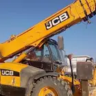 .رافعة تلسكوبية لرفع مواد البناء