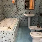 كباين شاور . جاكوزي . بانيو . احواض . كراسي