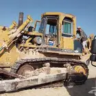 بلدوزر للايجار متواجد في القصيم لتواصل