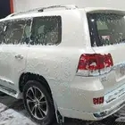 لاندكروزر موديل 2021 اتوماتيك بنزين فل كامل