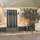 مظلة مستعملة مفكوكة جاهزة للتحميل