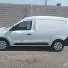 دوكر رينو 2023