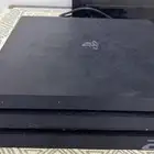 للبيع سوني 4 برو الف قيقا معه شريط قراند ومعه لعبتين محملهن