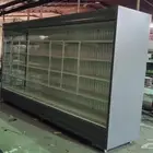 ثلاجات عرض وغرف تبريد