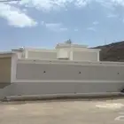 بيت للبيع سراه عبيده مخطط المحاميد ع شارعين