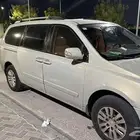 كيا كرنفال 2014 شبه جديد ثاني مالك