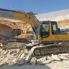 بوكلينات للهدم مقابل الحديد
