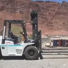 فوركلفت رافعه شوكية للإيجار اليومي بسائق