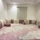 مساند ظهر نظيف 4 في 4 مع ستارة والزوليه للبيع