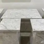 طاولة تقديم كبيرة مع اربع طاولات خدمة صغيرة