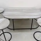طاولات للبيع