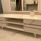 دولب تلفزيونية نظيفة قابل التفاوض المعقول