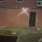 شقه مكونه من غرفتين ومطبخ وحمام للايجار