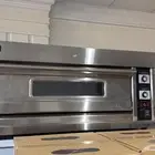 فرن بيتزا و معجنات للبيع