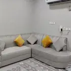كنب للبيع شبه جديد الاستخدام قليل