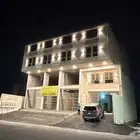 مبنى تجاري آداري ومحلات في ولي العهد 3 للإيجار